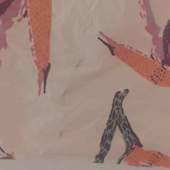 Aloha Reversible Floral Print Tote Bag with Black Straps - Picture 9 of 10